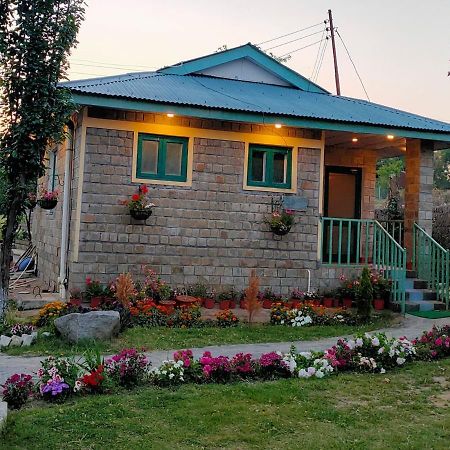 Nagri Resort Pālampur Eksteriør bilde