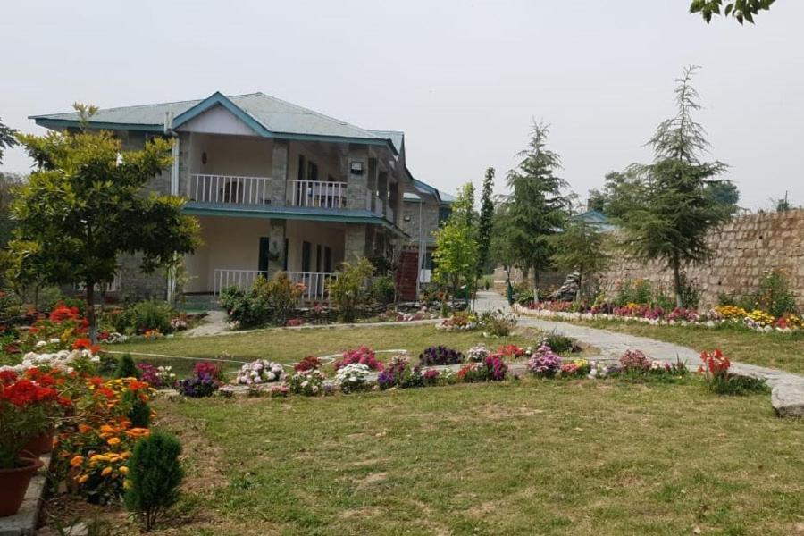 Nagri Resort Pālampur Eksteriør bilde